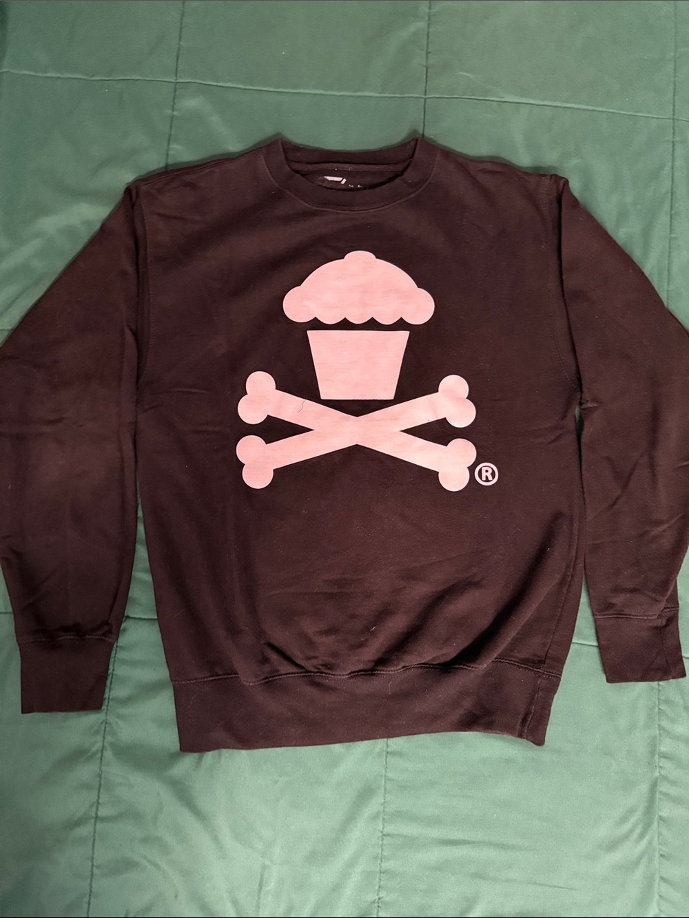 Johnny Cupcakes Black Sweatshirt - Picture 2 of 4
